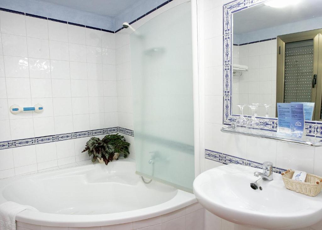 Hotel Rural Ocell Francoli เอสปลูกา เด ฟรังโกลิ ภายนอก รูปภาพ