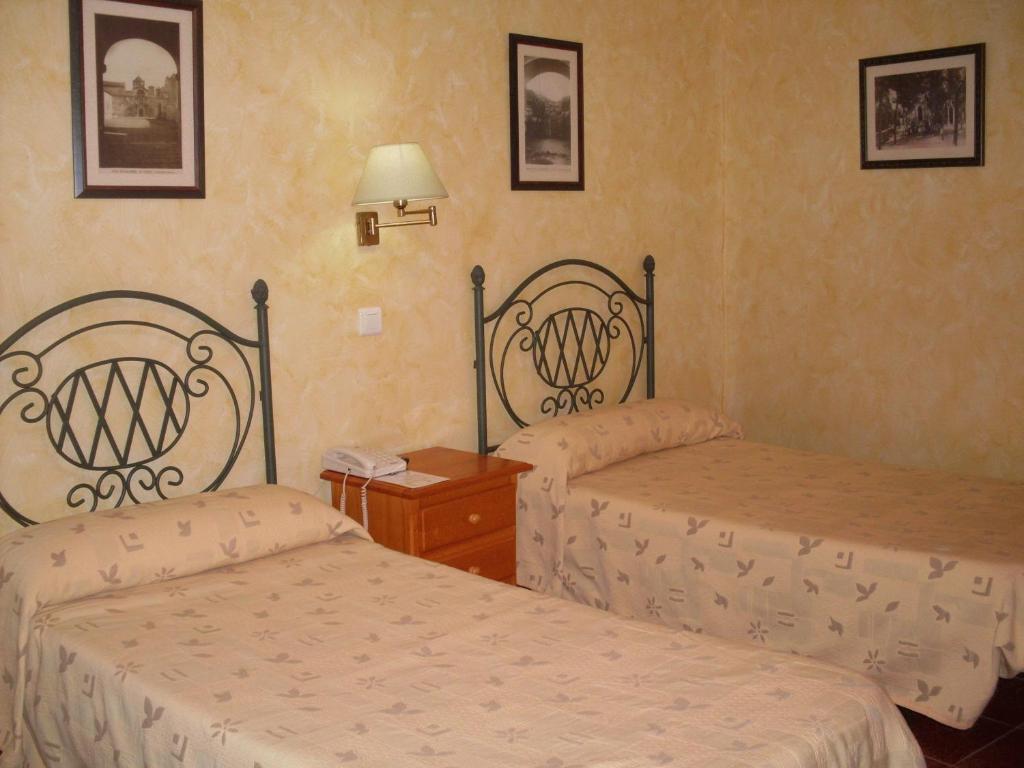Hotel Rural Ocell Francoli เอสปลูกา เด ฟรังโกลิ ภายนอก รูปภาพ