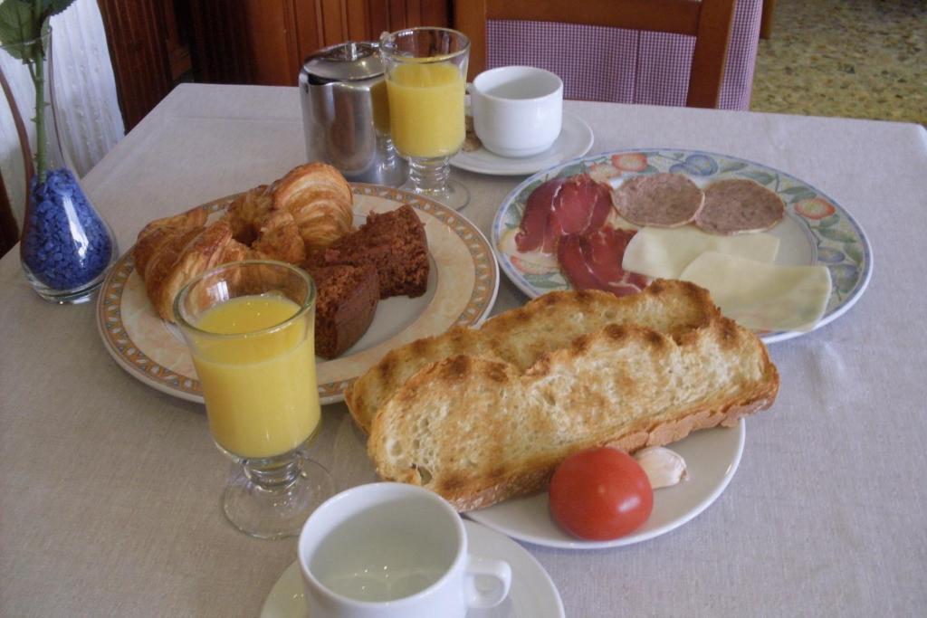 Hotel Rural Ocell Francoli เอสปลูกา เด ฟรังโกลิ ห้อง รูปภาพ